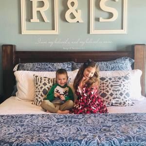 Meet your Posher, Briana